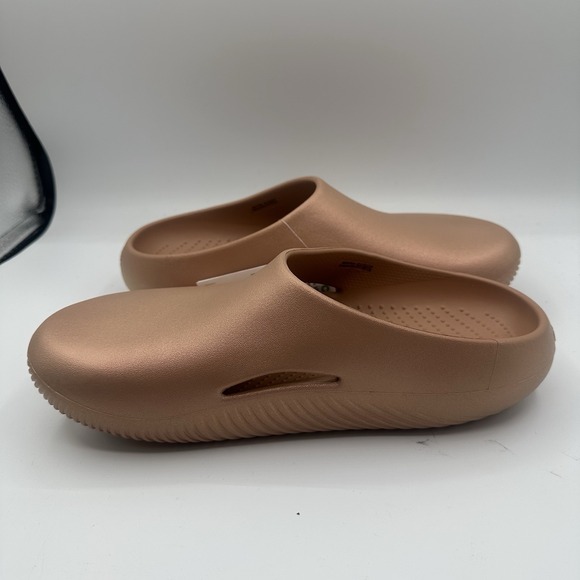 Crocs Mellow Shine Recovery Clog Mens 10 Womens 12 Cork Slip On Shoes 209282-2CC - Picture 3 of 9